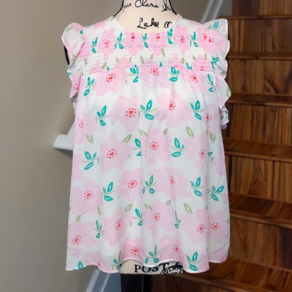 Cute Blouse for women size M